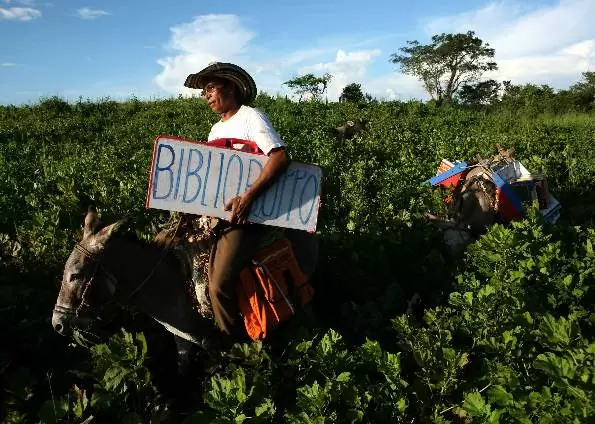 biblioburro-1